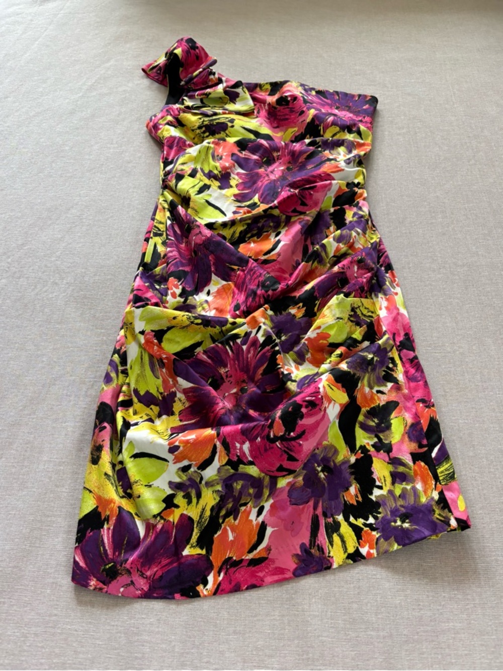 Roulette floral ruched one shoulder dress.
